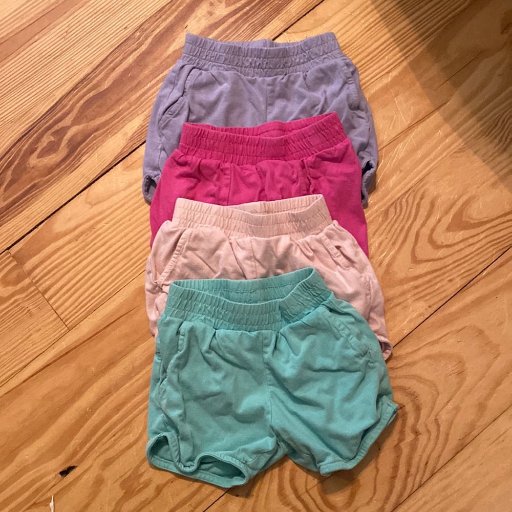 Hanna Andersson 2t shorts